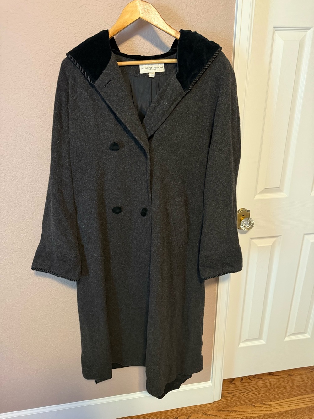 Vintage Albert Nipon Studio Black Blend Hooded Coat